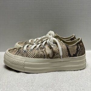 Converse Women’s Snakeskin Print Platform Sneakers (Women’s Size 7.5)